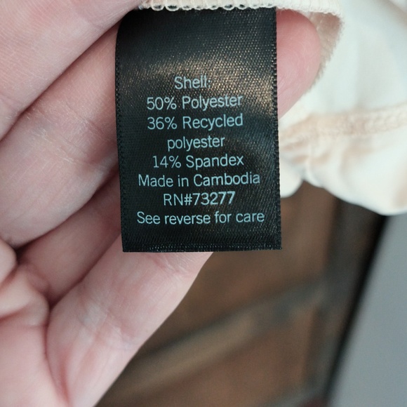 Super Cute Athletic Top - Picture 9 of 9